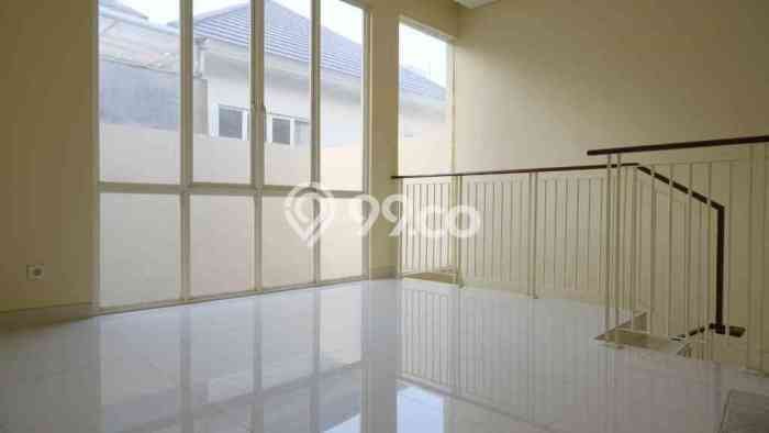 Jual Rumah Luas Elegan Dengan View Eksklusif di Pakuwon, Surabaya Jual Rumah Luas Elegan Dengan View Eksklusif di Pakuwon, Surabaya
