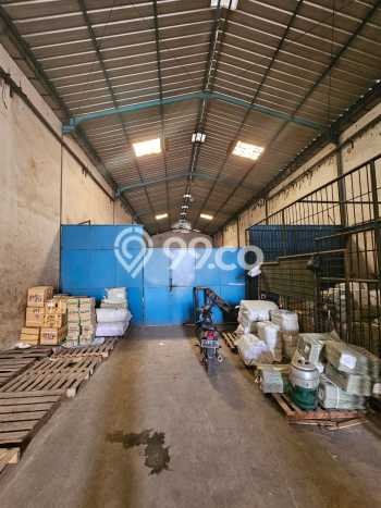 Unit Gudang Dijual di Kenjeran Surabaya Luas Tanah 600m2, Luas Bangunan 480m2 Unit Gudang Dijual di Kenjeran Surabaya Luas Tanah 600m2, Luas Bangunan 480m2