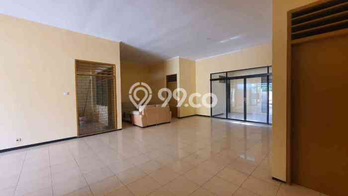 Rumah Nyaman di Darmo permai, Surabaya, Luas 264m² LB 325m² Rumah Nyaman di Darmo permai, Surabaya, Luas 264m² LB 325m²