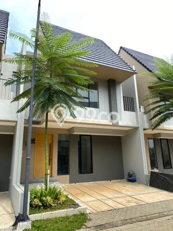 Rumah Modern Minimalis 3 Kamar Bisa Langsung Pindah di Serpong Utara Rumah Modern Minimalis 3 Kamar Bisa Langsung Pindah di Serpong Utara