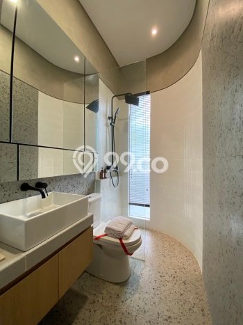 For Sale Rumah 4 Kamar Lokasi Strategis Nyaman dan Strategis di Serpong For Sale Rumah 4 Kamar Lokasi Strategis Nyaman dan Strategis di Serpong