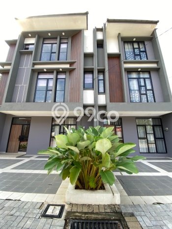 Hunian Nyaman Asri 3 KT Siap Pakai di Bintaro Tangerang Selatan Hunian Nyaman Asri 3 KT Siap Pakai di Bintaro Tangerang Selatan