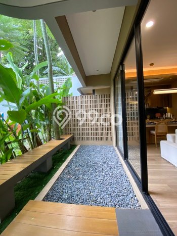 For Sale Rumah 4 Kamar Lokasi Strategis Nyaman dan Strategis di Serpong For Sale Rumah 4 Kamar Lokasi Strategis Nyaman dan Strategis di Serpong