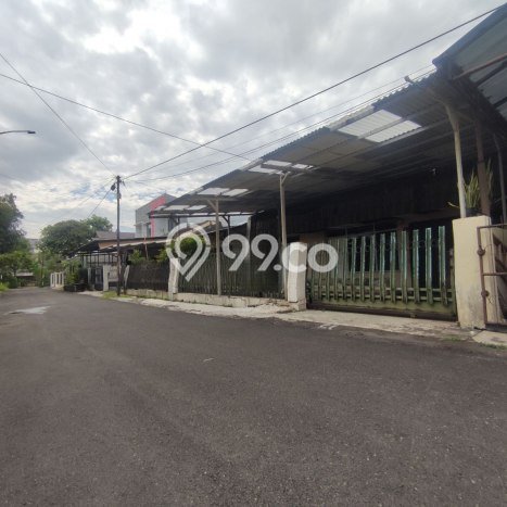 Jual Rumah Strategis Bagus Punya 3 KT di Arcamanik Bandung SHM Jual Rumah Strategis Bagus Punya 3 KT di Arcamanik Bandung SHM
