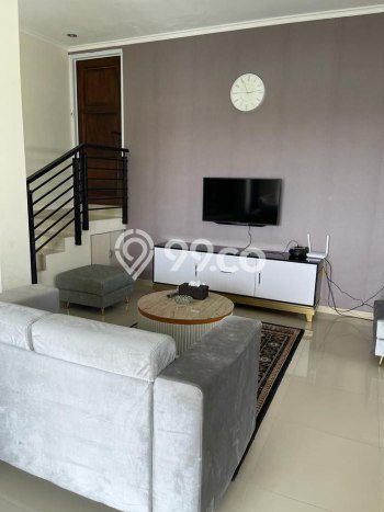For Sale! Luxury House LT 350m2 Desain Modern di Padasuka For Sale! Luxury House LT 350m2 Desain Modern di Padasuka
