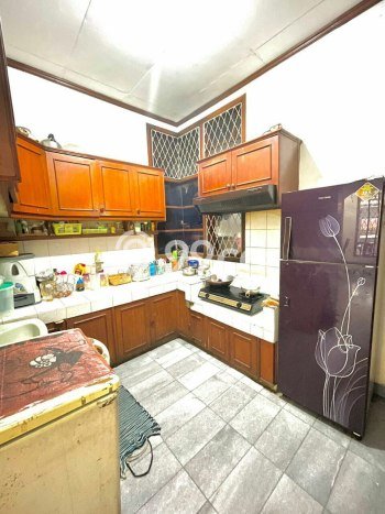 Siap Huni Rumah Mewah 5 Kamar di Antapani Dekat ke Mana Saja Siap Huni Rumah Mewah 5 Kamar di Antapani Dekat ke Mana Saja