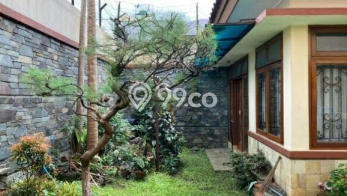 JUAL CEPAT! Rumah Ready Stock Area Strategis , Luas 436m2m² Bangunan 600m2m² JUAL CEPAT! Rumah Ready Stock Area Strategis , Luas 436m2m² Bangunan 600m2m²