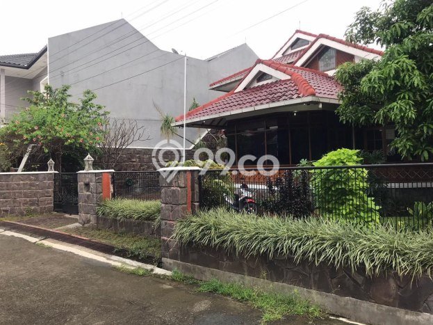 INVESTASI CERDAS! Rumah Premium Pasteur, Bandung, LT 603m² LB 450m² INVESTASI CERDAS! Rumah Premium Pasteur, Bandung, LT 603m² LB 450m²