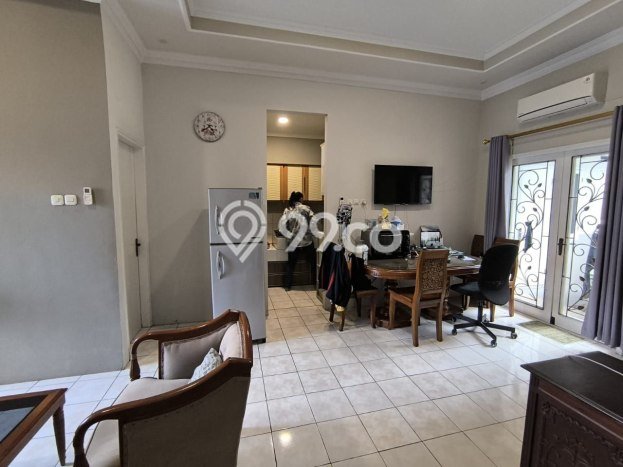 Rumah Strategis dengan Luas Tanah 128m2m² dan Luas Bangunan 86m2m² di Area , Bandung Rumah Strategis dengan Luas Tanah 128m2m² dan Luas Bangunan 86m2m² di Area , Bandung