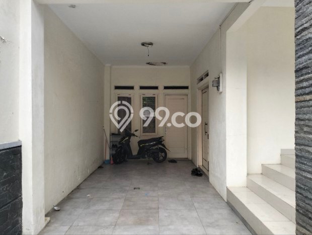 BEST PRICE! Rumah Premium area Awiligar, LT 259m2m² LB 300m2m² BEST PRICE! Rumah Premium area Awiligar, LT 259m2m² LB 300m2m²