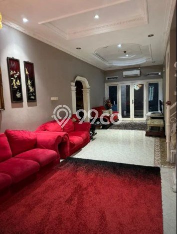 SPECIAL PRICE! Rumah Asri lokasi Batununggal, LT 180m² LB 205m² SPECIAL PRICE! Rumah Asri lokasi Batununggal, LT 180m² LB 205m²