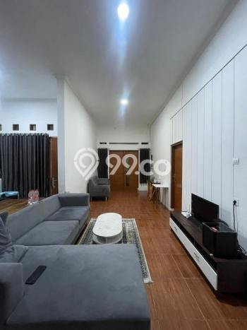 Dijual Rumah 5 Kamar Lokasi Ideal Nyaman dan Strategis di Margahayu Dijual Rumah 5 Kamar Lokasi Ideal Nyaman dan Strategis di Margahayu