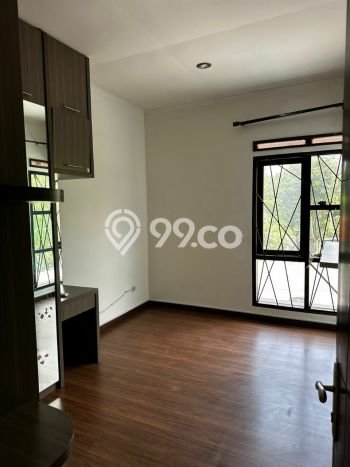 Jual Rumah Strategis Bagus Punya 5 KT di Arcamanik Bandung SHM Jual Rumah Strategis Bagus Punya 5 KT di Arcamanik Bandung SHM
