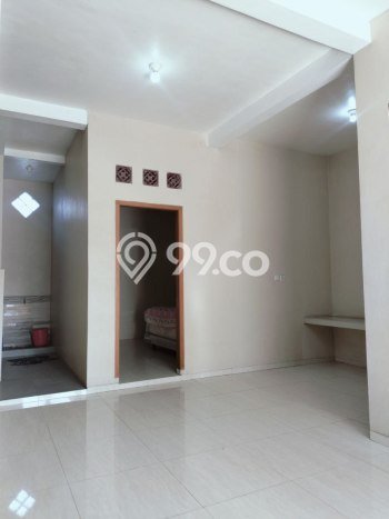 Rumah Lingkungan Nyaman di Margahayu, Bandung, Luas 90m² Bangunan 190m² Rumah Lingkungan Nyaman di Margahayu, Bandung, Luas 90m² Bangunan 190m²