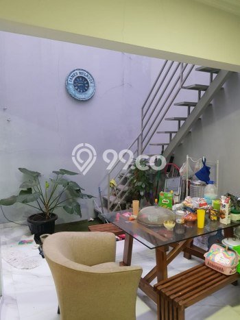 Rumah Lokasi Strategis di Margahayu, Bandung, Luas 110m2m² Bangunan 120m2m² Rumah Lokasi Strategis di Margahayu, Bandung, Luas 110m2m² Bangunan 120m2m²