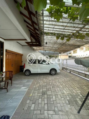 Siap Huni Rumah Mewah 5 Kamar di Antapani Dekat ke Mana Saja Siap Huni Rumah Mewah 5 Kamar di Antapani Dekat ke Mana Saja