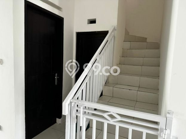 Jual Rumah Strategis Bagus Punya 5 KT di Arcamanik Bandung SHM Jual Rumah Strategis Bagus Punya 5 KT di Arcamanik Bandung SHM