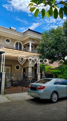 SPECIAL PRICE! Rumah Asri lokasi Batununggal, LT 180m² LB 205m² SPECIAL PRICE! Rumah Asri lokasi Batununggal, LT 180m² LB 205m²