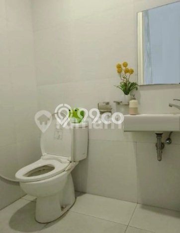 Jual Segera Rumah LT 288m² / LB 270m² di Kawasan Komersial Pondok Hijau, Bandung Jual Segera Rumah LT 288m² / LB 270m² di Kawasan Komersial Pondok Hijau, Bandung