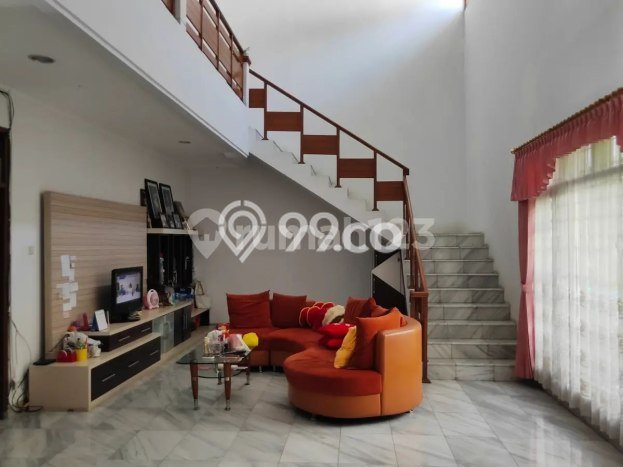 For Sale! Luxury House LT 310m2 Desain Modern di Pasteur For Sale! Luxury House LT 310m2 Desain Modern di Pasteur