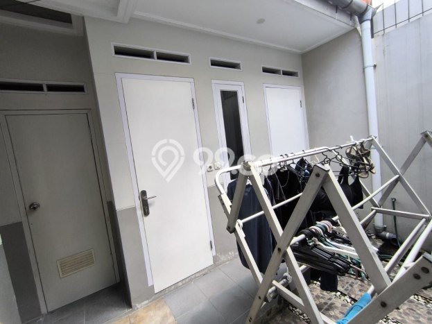 Rumah Strategis dengan Luas Tanah 128m2m² dan Luas Bangunan 86m2m² di Area , Bandung Rumah Strategis dengan Luas Tanah 128m2m² dan Luas Bangunan 86m2m² di Area , Bandung