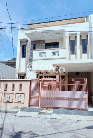Rumah Lingkungan Nyaman di Margahayu, Bandung, Luas 90m² Bangunan 190m² Rumah Lingkungan Nyaman di Margahayu, Bandung, Luas 90m² Bangunan 190m²