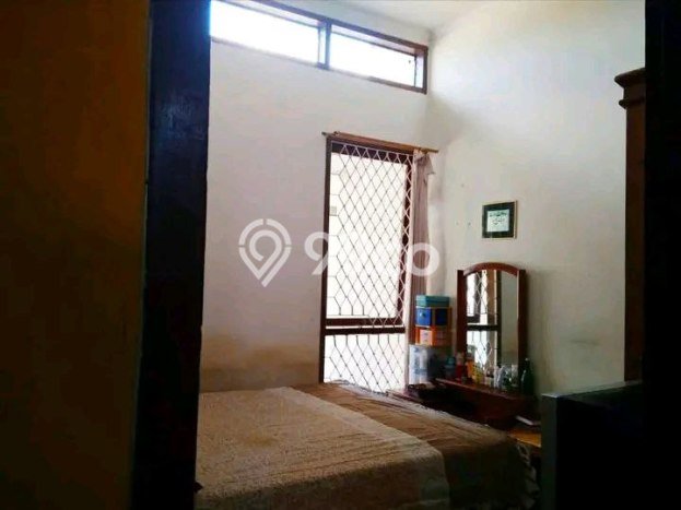 Jual Murah Rumah 4 Kamar Tidur di Kawasan Residential Terusan Buah Batu, Bandung Jual Murah Rumah 4 Kamar Tidur di Kawasan Residential Terusan Buah Batu, Bandung