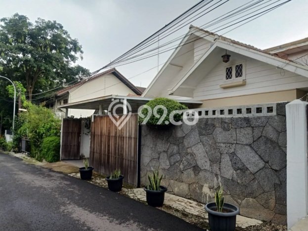 Dijual Rumah Mewah Megah Dengan View Eksklusif di Setiabudi, Bandung Dijual Rumah Mewah Megah Dengan View Eksklusif di Setiabudi, Bandung