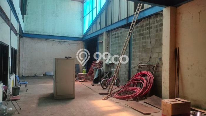 Dijual Gudang di Batununggal Bandung LT 1054m2 / LB 700m2 Dijual Gudang di Batununggal Bandung LT 1054m2 / LB 700m2