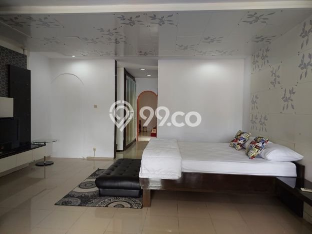 Rumah di Dago, Bandung, Luas 534m² Bangunan 500m² - JUAL CEPAT! Rumah di Dago, Bandung, Luas 534m² Bangunan 500m² - JUAL CEPAT!