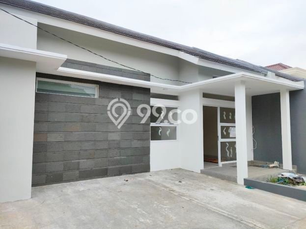 KESEMPATAN TERBAIK! Rumah Asri area Arcamanik, LT 149m² LB 100m² KESEMPATAN TERBAIK! Rumah Asri area Arcamanik, LT 149m² LB 100m²