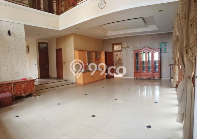 HARGA TERBAIK! Rumah area Turangga, 8 KT, Lingkungan Asri, LT 510m² Bangunan 414m² HARGA TERBAIK! Rumah area Turangga, 8 KT, Lingkungan Asri, LT 510m² Bangunan 414m²