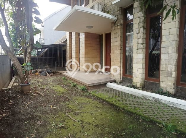 HARGA TERBAIK! Rumah area Turangga, 8 KT, Lingkungan Asri, LT 510m² Bangunan 414m² HARGA TERBAIK! Rumah area Turangga, 8 KT, Lingkungan Asri, LT 510m² Bangunan 414m²
