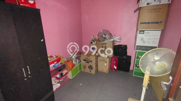 Siap Huni Hunian Elit 8 Kamar di Cimahi Utara Dekat ke Mana Pun Siap Huni Hunian Elit 8 Kamar di Cimahi Utara Dekat ke Mana Pun