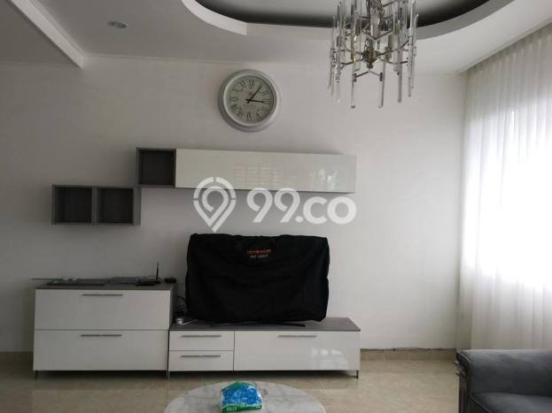 Rumah Mewah LB 666m2 Siap Huni Desain Elegan di Setiabudi, Bandung Rumah Mewah LB 666m2 Siap Huni Desain Elegan di Setiabudi, Bandung