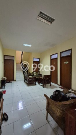 Unit Kost Dijual di Kawasan Lengkong Bandung dengan 13 KT Unit Kost Dijual di Kawasan Lengkong Bandung dengan 13 KT