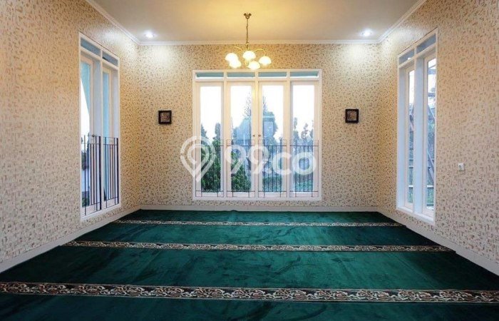 Properti Berkualitas! Vila Kawasan Lembang, Ukuran 953m2m², Lingkungan Asri dan aman Properti Berkualitas! Vila Kawasan Lembang, Ukuran 953m2m², Lingkungan Asri dan aman