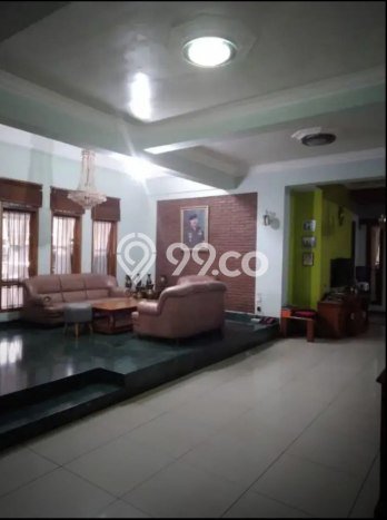 LIMITED OFFER! Rumah Berkualitas area Arcamanik, Luas 424m² LB 500m² LIMITED OFFER! Rumah Berkualitas area Arcamanik, Luas 424m² LB 500m²