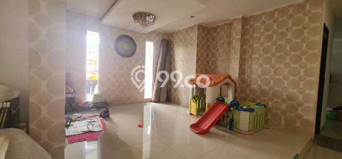 Rumah Mewah LB 666m2 Siap Huni Desain Elegan di Setiabudi, Bandung Rumah Mewah LB 666m2 Siap Huni Desain Elegan di Setiabudi, Bandung