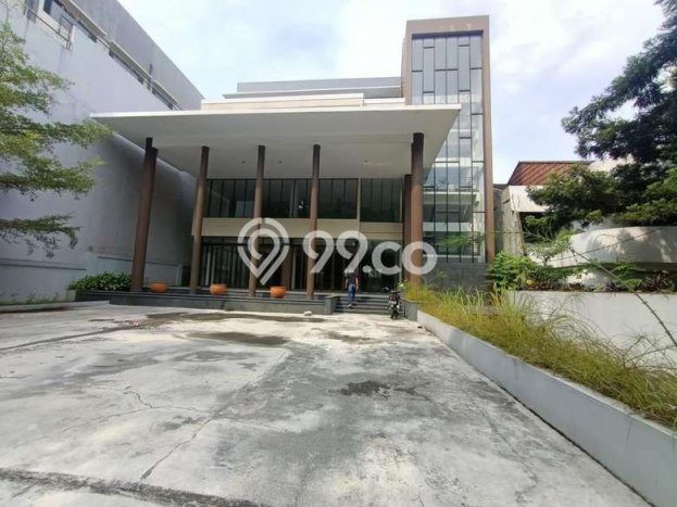 Unit Komersial Dijual di Bandung LT 1120m2 & LB 2700m2 Unit Komersial Dijual di Bandung LT 1120m2 & LB 2700m2