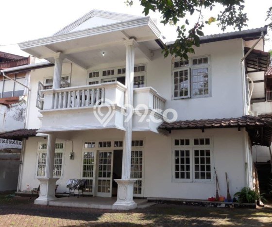 PROMO SPESIAL! Jual Rumah Berkualitas di , Bandung, Luas Tanah 515m2m² LB 300m2m² PROMO SPESIAL! Jual Rumah Berkualitas di , Bandung, Luas Tanah 515m2m² LB 300m2m²
