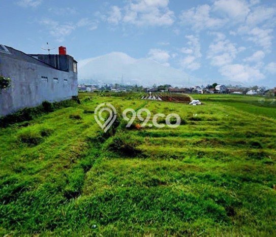 LOKASI STRATEGIS! Tanah Kawasan Jatinangor, Luas 845m², Jalur Strategis LOKASI STRATEGIS! Tanah Kawasan Jatinangor, Luas 845m², Jalur Strategis