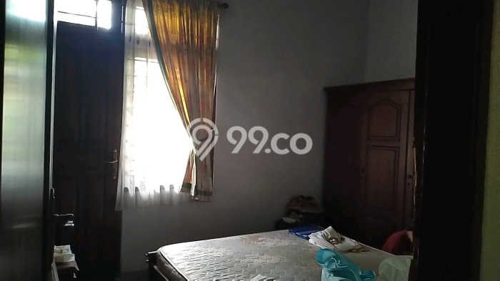 Rumah Mewah Siap Huni LT 375m2 di Rungkut, Surabaya Rumah Mewah Siap Huni LT 375m2 di Rungkut, Surabaya