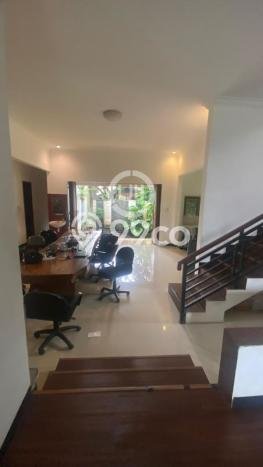 Rumah Elit Modern Tanpa Renovasi di Parigi Tangerang Rumah Elit Modern Tanpa Renovasi di Parigi Tangerang