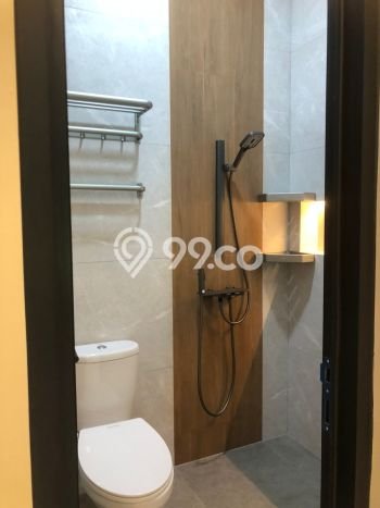 Rumah sewa siap pakai 5 Kamar Tidur di BSD The Green, Tangerang Rumah sewa siap pakai 5 Kamar Tidur di BSD The Green, Tangerang