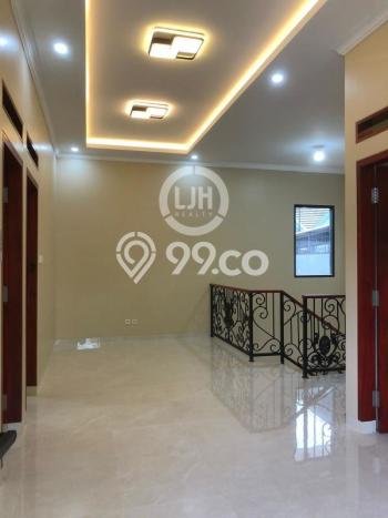 Jarang Ada! Rumah Kontrakan 5 Kamar Nyaman Siap Huni BSD City Jarang Ada! Rumah Kontrakan 5 Kamar Nyaman Siap Huni BSD City