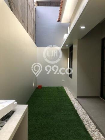 Jarang Ada! Rumah Kontrakan 5 Kamar Nyaman Siap Huni BSD City Jarang Ada! Rumah Kontrakan 5 Kamar Nyaman Siap Huni BSD City
