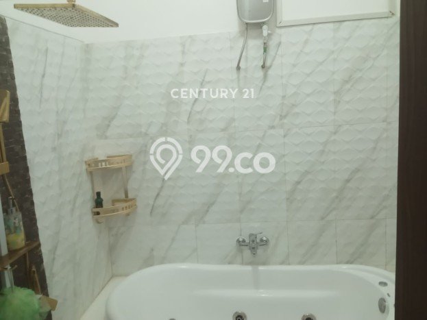 Siap Huni Rumah Mewah 4 Kamar di Regol Dekat ke Mana Pun Siap Huni Rumah Mewah 4 Kamar di Regol Dekat ke Mana Pun