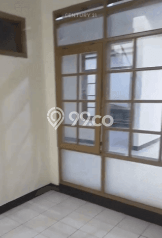 Disewakan Rumah Murah di Taman Kopo Indah Bandung Punya 3 KT Disewakan Rumah Murah di Taman Kopo Indah Bandung Punya 3 KT