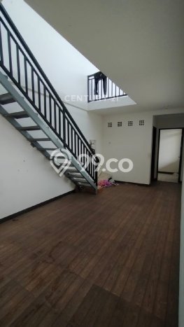 Rumah sewa siap huni 4 KT di Kota Baru Parahyangan, Bandung Rumah sewa siap huni 4 KT di Kota Baru Parahyangan, Bandung